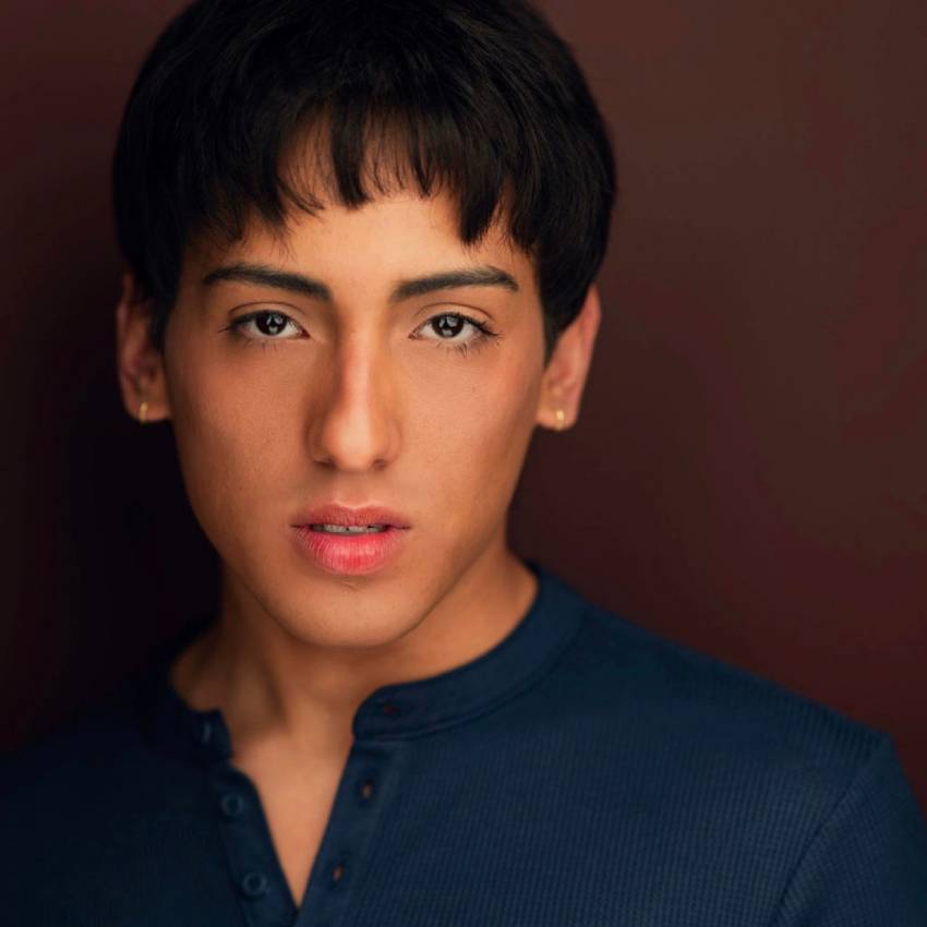 Carlos Vazquez Headshot